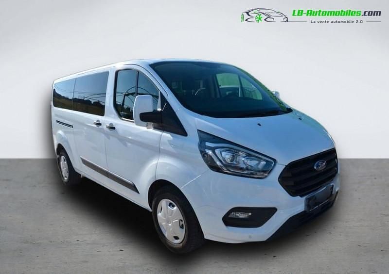Utilisé 2023 Ford Tourneo | 48 300 € (Prix cher) - Image 1/4