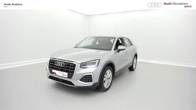 Argent fleuret métallisé Utilisé 2023 Audi Q2 Design SUV | 26 990 € - Image 1/4