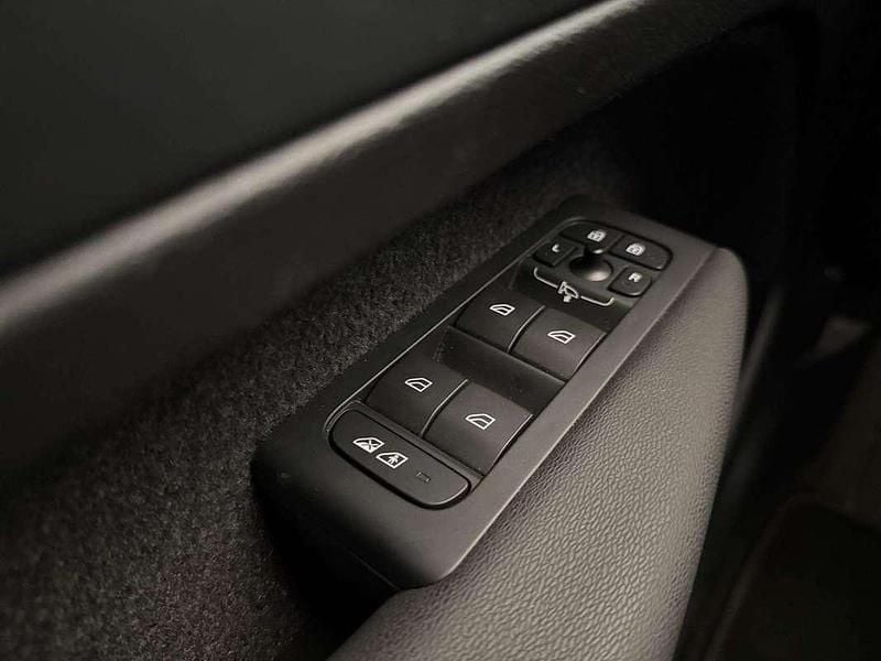 Occasion Volvo XC40 129 ch (94 kW) 2024 Rouge SUV