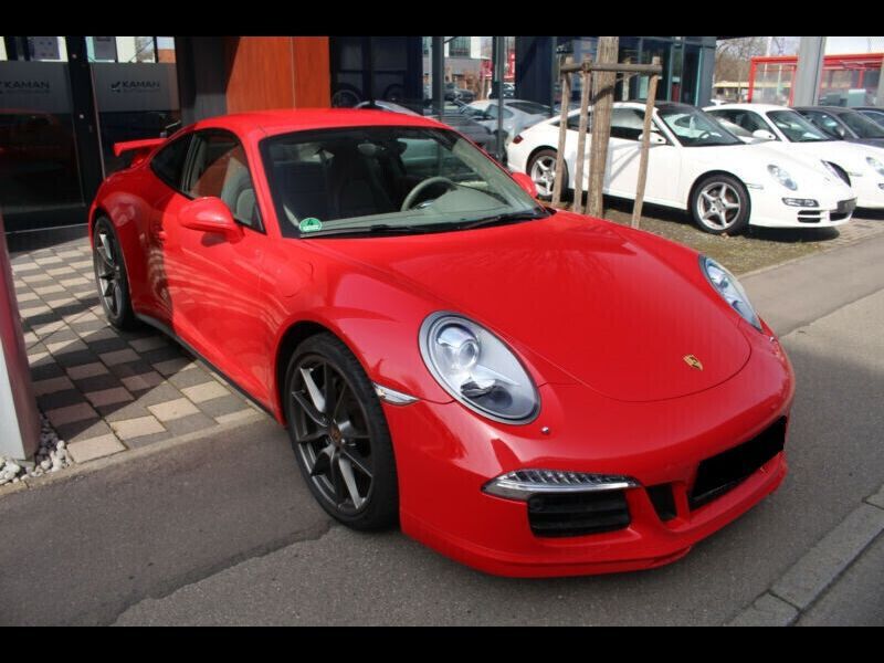 Rouge Utilisé 2013 Porsche 911 Carrera 4 Coupé | 105 400 € - Image 1/4