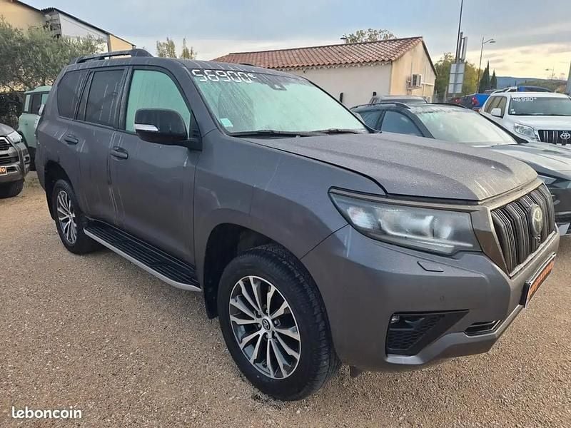 Beige Utilisé 2019 Toyota Land Cruiser Lounge SUV | 59 900 € - Image 1/4