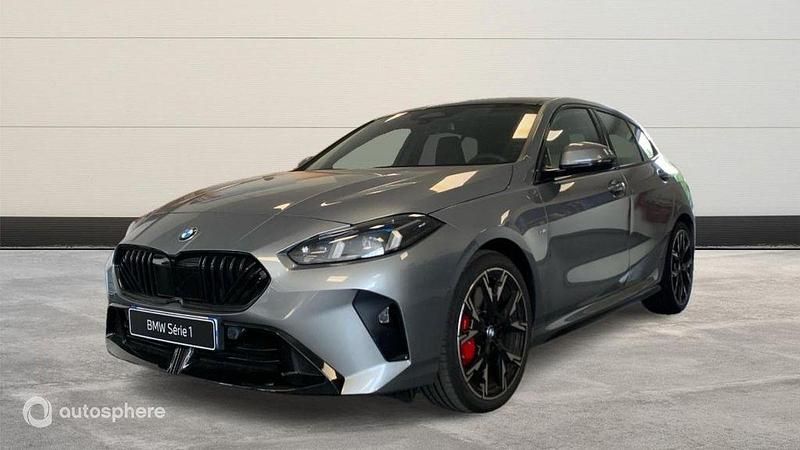 Gris Utilisé 2025 BMW 120 M Sport Citadine | 42 790 € (Prix assez cher) - Image 1/4