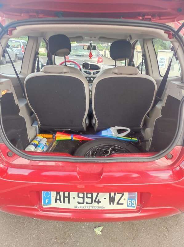 Image 3/4