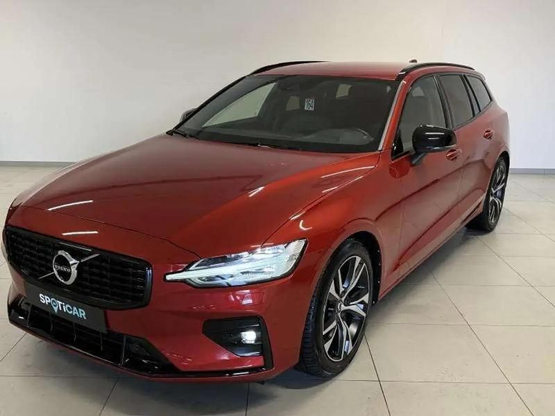 Rouge Utilisé 2022 Volvo V60 R-Design Break | 29 000 € - Image 1/4