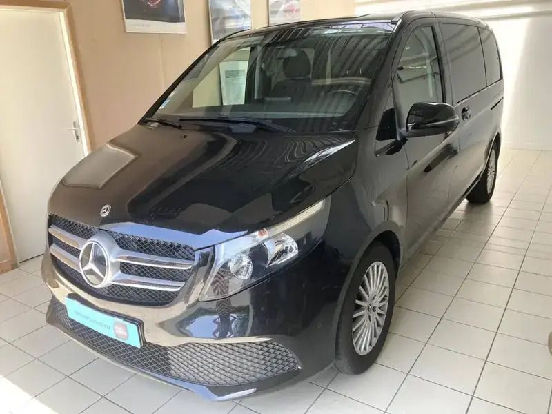 Noir Utilisé 2020 Mercedes V220 Monospace | 43 890 € (Super prix) - Image 1/4
