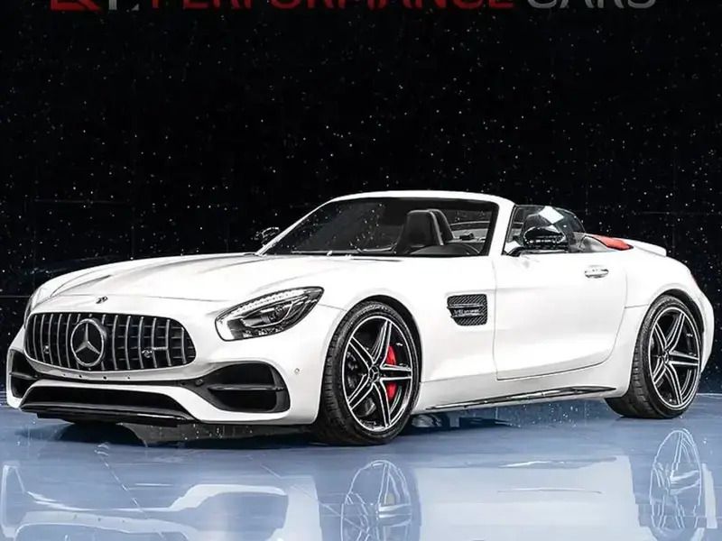 Blanc Utilisé 2018 Mercedes AMG GT C AMG Coupé | 139 990 € - Image 1/4