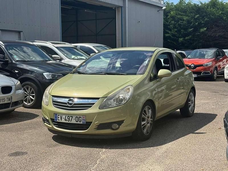 Occasion Opel Corsa Cosmo 91 ch (66 kW) 2007 Jaune Citadine
