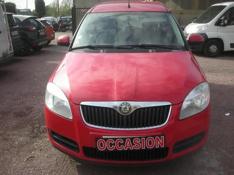 Rouge Utilisé 2007 Skoda Roomster Ambiente Break | 3 100 € - Image 1/4