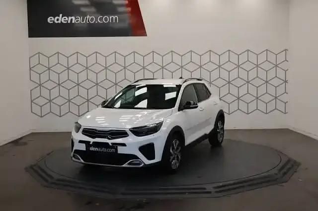 Occasion Kia Stonic GT-Line 100 ch (73 kW) 2024 Blanc SUV