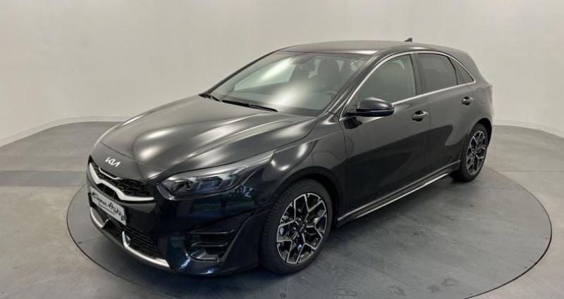 Noir Occasion 2023 Kia Ceed GT GT-Line Berline | 24 900 € (Prix assez cher) - Image 1/4