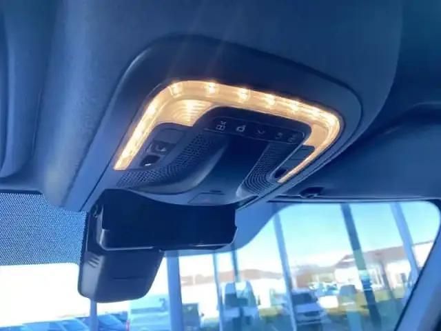 Occasion Mercedes Sprinter 170 ch (125 kW) 2024 Blanc arctique Van