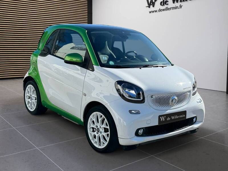 Blanc Utilisé 2017 Smart ForTwo Electric Drive Coupé | 8 900 € (Prix juste) - Image 1/3