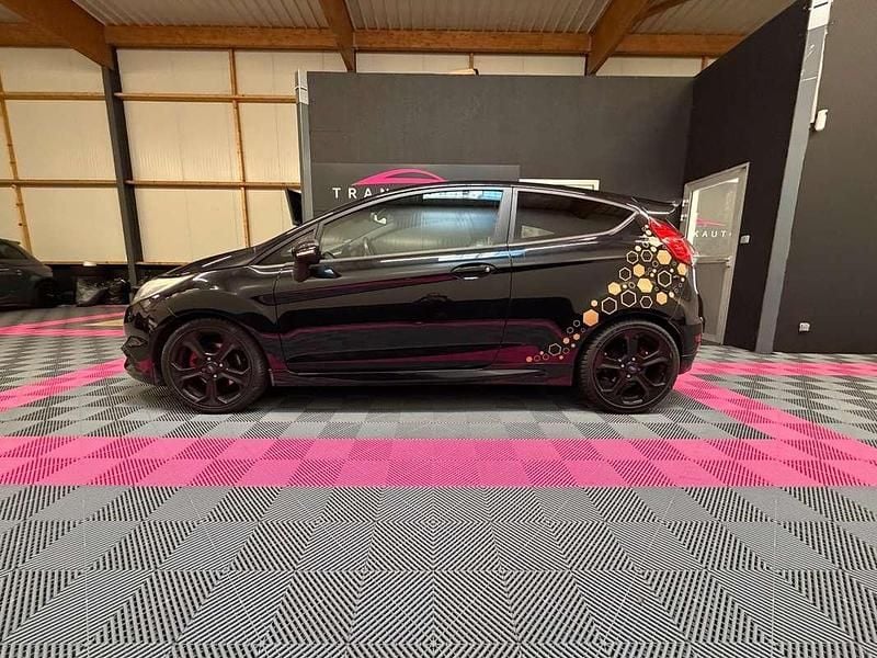 Occasion Ford Fiesta Performance Edition 182 ch (133 kW) 2014 Noir Citadine