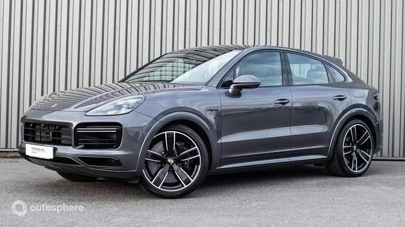 Gris quartzite métallisée Utilisé 2023 Porsche Cayenne Turbo S SUV | 158 900 € (Prix juste) - Image 1/4