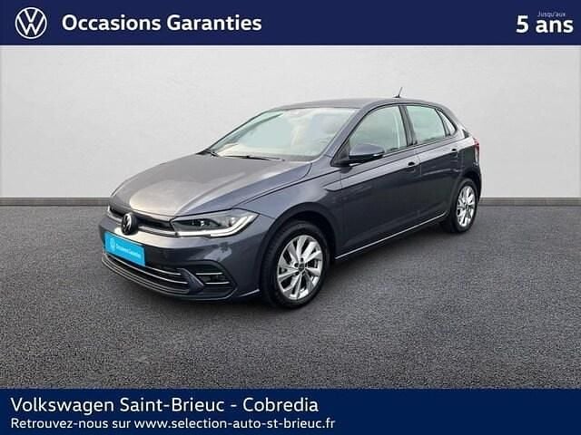 Gris cendré métallisé Utilisé 2025 VW Polo Style Berline | 21 990 € (Prix juste) - Image 1/4