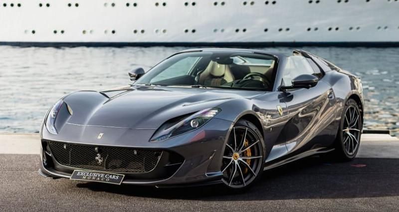 Gris Utilisé 2021 Ferrari 812 Cabriolet | 439 900 € - Image 1/4