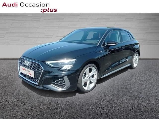 Noir mythe métallisé Utilisé 2023 Audi A3 S-Line | 32 687 € - Image 1/4