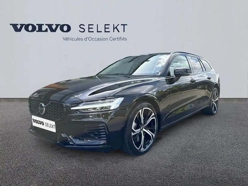 Noir Utilisé 2024 Volvo V60 Plus Break | 49 999 € - Image 1/4