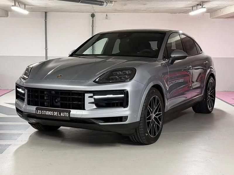 Gris Occasion 2024 Porsche Cayenne Coupe Coupé | 117 950 € (Prix juste) - Image 1/4