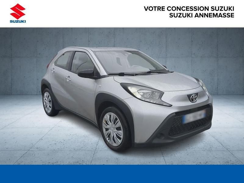Gris minéral métallisé Utilisé 2022 Toyota Aygo Citadine | 13 990 € (Prix juste) - Image 1/4