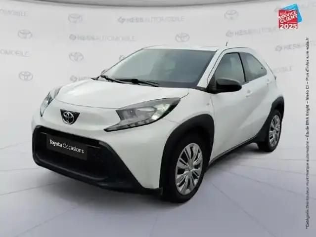 Blanc Utilisé 2022 Toyota Aygo X SUV | 14 499 € - Image 1/4