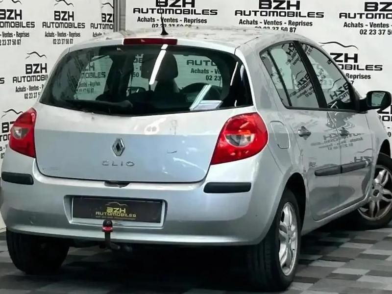 Occasion Renault Clio II Expression 75 ch (55 kW) 2007 Berline