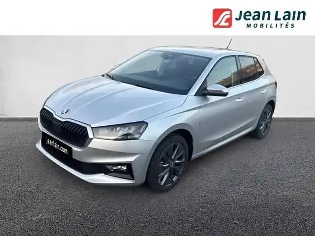 Gris argent Occasion 2025 Skoda Fabia Berline | 21 815 € (Prix cher) - Image 1/4