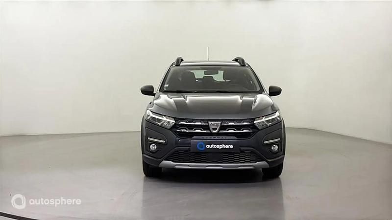 Occasion Dacia Sandero Essentiel 102 ch (75 kW) 2021 Gris Berline