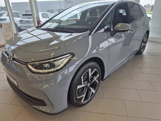 Noir Utilisé 2024 VW ID.3 Pro Citadine | 35 990 € - Image 1/4