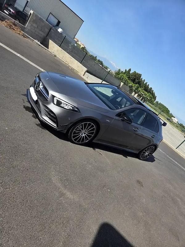 Gris Occasion 2019 Mercedes A35 AMG AMG Berline | 27 000 € (Super prix) - Image 1/4
