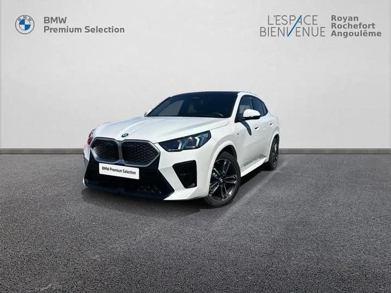 Blanc Utilisé 2024 BMW iX2 M Sport SUV | 44 820 € (Prix juste) - Image 1/4