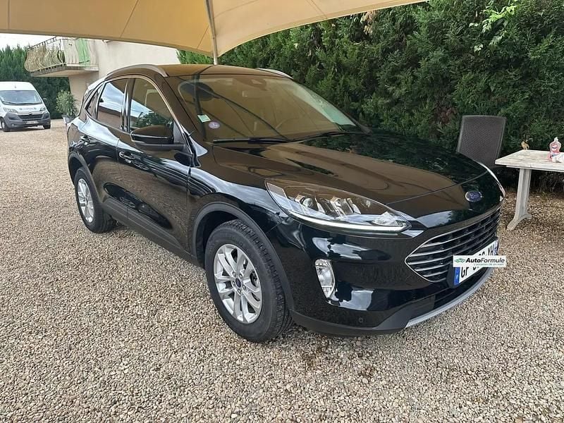 Noir Utilisé 2023 Ford Kuga Titanium SUV | 19 530 € (Bon prix) - Image 1/4