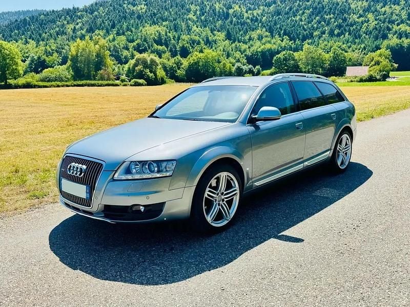 Utilisé 2011 Audi A6 Allroad Ambiente Break | 16 900 € - Image 1/4