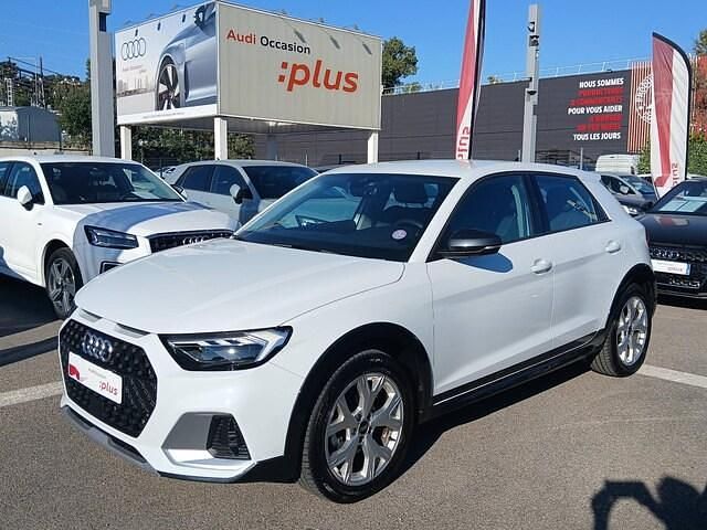 Blanc glacier métallisé Utilisé 2022 Audi A1 Design Citadine | 23 690 € (Bon prix) - Image 1/4
