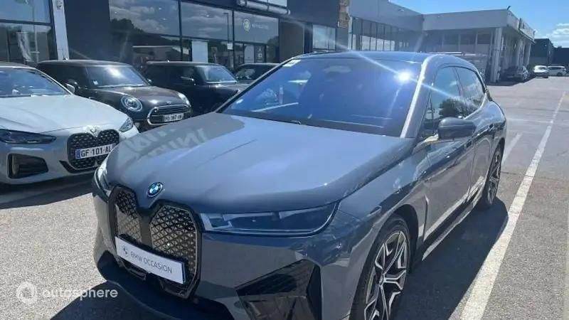 Gris Utilisé 2022 BMW iX Sport Line SUV | 43 900 € (Bon prix) - Image 1/4
