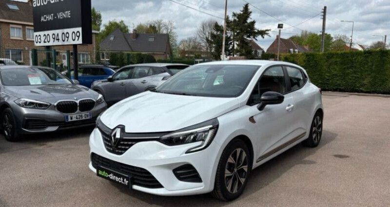 Utilisé 2022 Renault Clio V LIMITED Citadine | 16 960 € (Prix juste) - Image 1/4