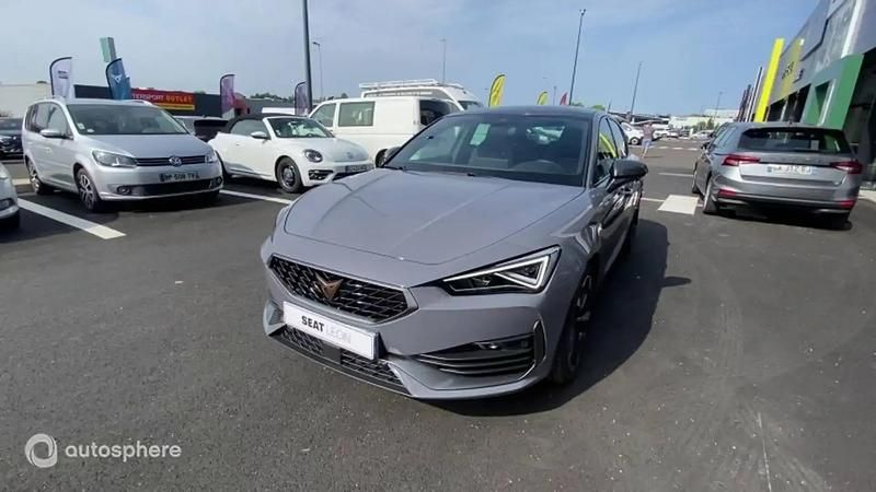 Gris graphène métallisé Utilisé 2024 Cupra Leon Berline | 35 999 € (Prix cher) - Image 1/4