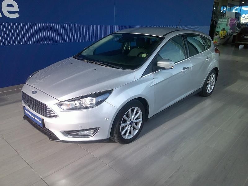 Occasion 2018 Ford Focus Titanium | 12 900 € (Prix juste) - Image 1/4