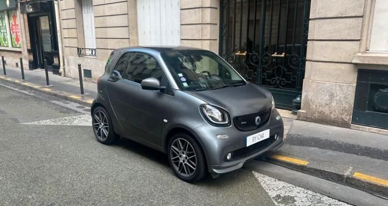 Utilisé 2018 Smart ForTwo Coupé Brabus Xclusive Coupé | 20 490 € (Prix juste) - Image 1/4