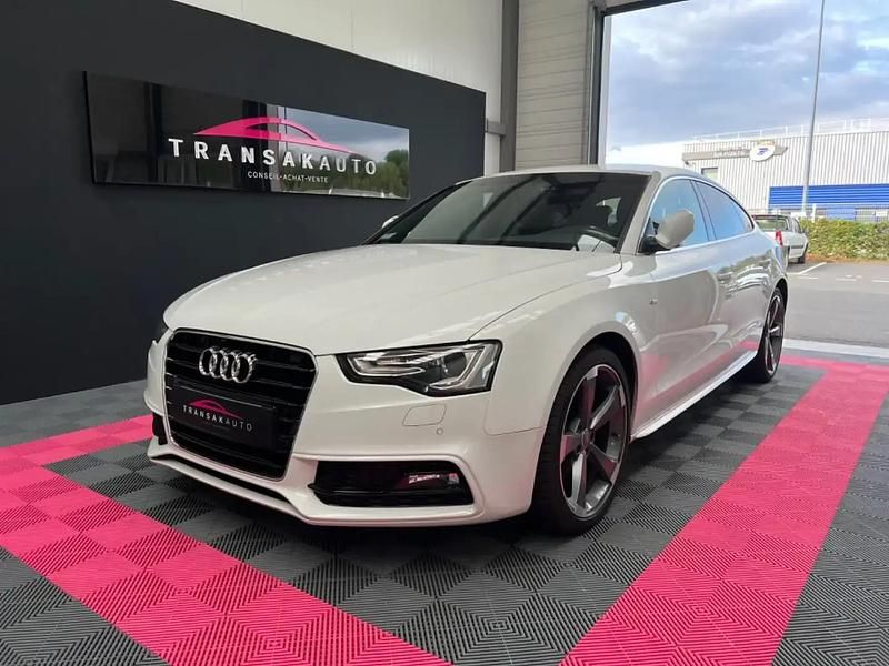 Blanc Utilisé 2014 Audi A5 S-Line Coupé | 18 390 € - Image 1/4