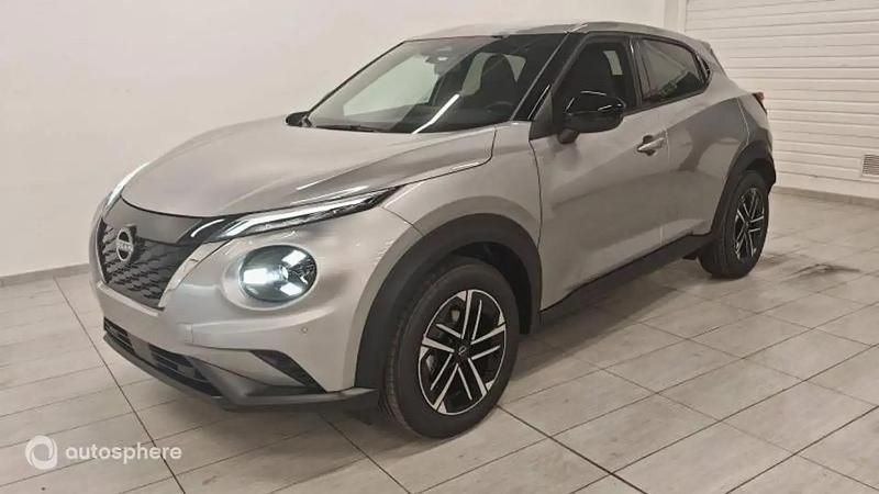 Gris Utilisé 2025 Nissan Juke N-Connecta SUV | 28 290 € (Prix cher) - Image 1/4