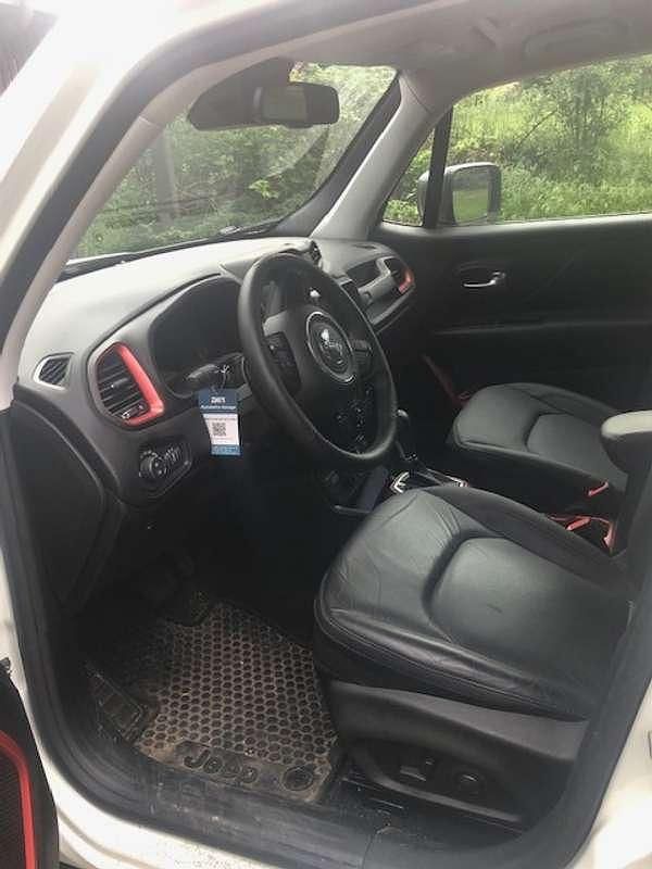 Occasion Jeep Renegade Trailhawk 179 ch (131 kW) 2022 Blanc SUV