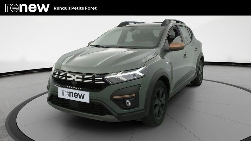 Vert Utilisé 2024 Dacia Sandero Extreme Citadine | 17 499 € (Prix assez cher) - Image 1/4