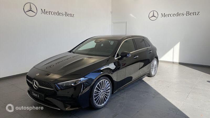 Noir Utilisé 2025 Mercedes A180 AMG line Berline | 39 900 € - Image 1/4