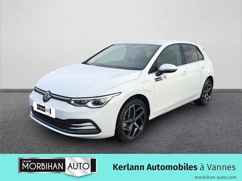 Blanc Utilisé 2023 VW Golf VIII Style Berline | 35 990 € (Prix cher) - Image 1/3