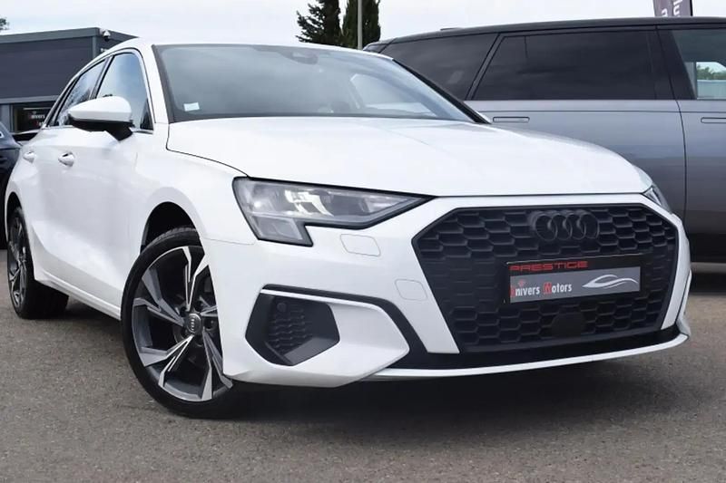 Blanc Occasion 2021 Audi A3 Business Berline | 22 900 € (Prix assez cher) - Image 1/4