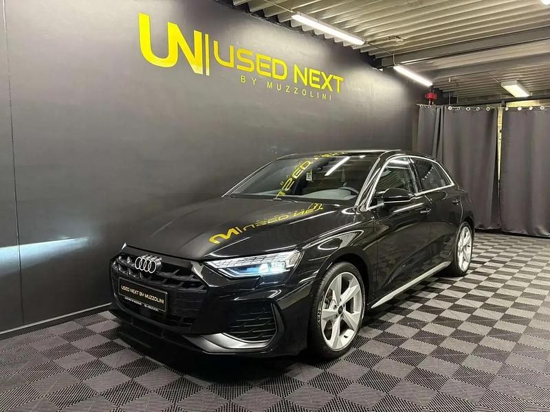 Noir Utilisé 2024 Audi A3 S-Line Berline | 38 953 € - Image 1/4