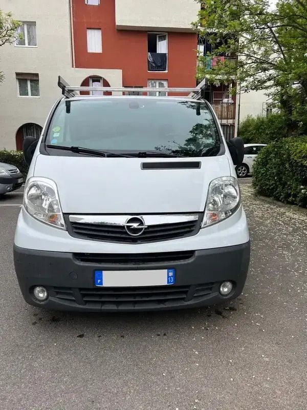 Utilisé 2013 Opel Vivaro Van | 8 000 € - Image 1/4