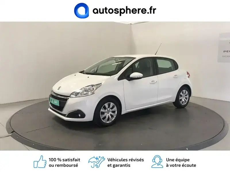 Blanc Utilisé 2017 Peugeot 208 Premium Citadine | 7 980 € - Image 1/4