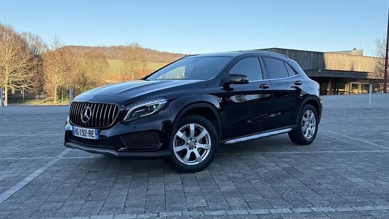 Occasion 2015 Mercedes GLA220 SUV | 19 400 € (Prix juste) - Image 1/4